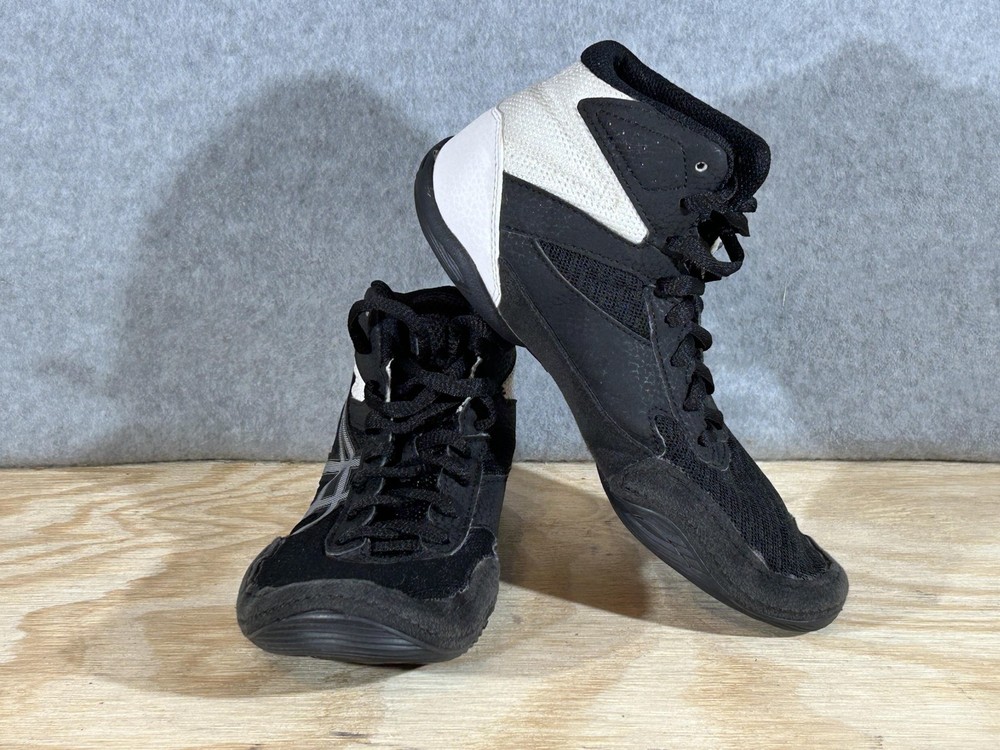 ASICS Matflex 6 Youth Boy 2.5 Shoes Black White Wrestling High Top Sneakers Kids
