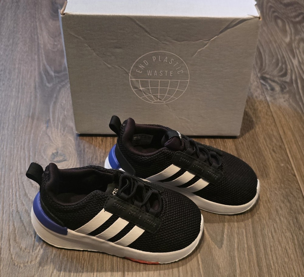 Adidas Racer TR21 Core Black/Cloud White/Sonic Ink colorway Toddler boy 6T NWT