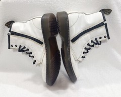 Doc Martens White Leather Kids Junior Boots Size 4M 5L US Air Wair 1460J