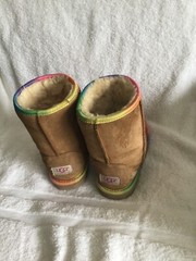 Ugg Australia Classic Short Chestnut Brown Suede Winter Boots SN 1006063KSize 4Y