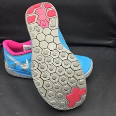 NIKE FREE5.0 DOERNBECHER DB (GS) LIMITED SIZE US 6.5Y (728651-400)