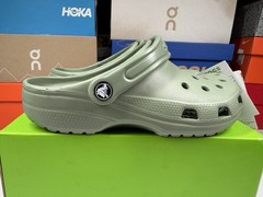 CROCS CLASSIC CLOG K SLIP ON MOSS GREEN KIDS SIZE J5 BRAND NEW BOX 206991-308