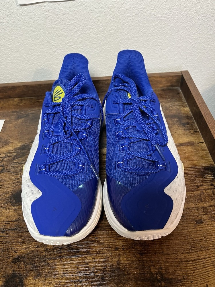 Under Armour Curry Flow 11 Basketball Shoes Dub Nation Size 6Y Kids WMN 7