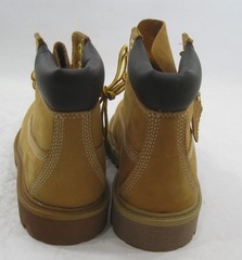 12709 TAN COLOR Timberland Classic Premium 6-IN Waterproof youth size 2