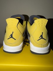 Size 5 (GS) – Jordan 4 Retro 2021 Mid Lightning 408452-700