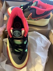 Nike Kyrie Irving 8 GO (GS) Size 4.5 Y Or 6 Women’s Color Black Lemon Chiffon