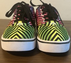 Heelys Pro 20 Zebra Print Skate Shoes Black Rainbow Youth 6 Women’s 7 No Wheels