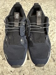 On Cloud On Kids‘ Grade School Cloud Sky Shoes Navy Blue White Size 6 Youth