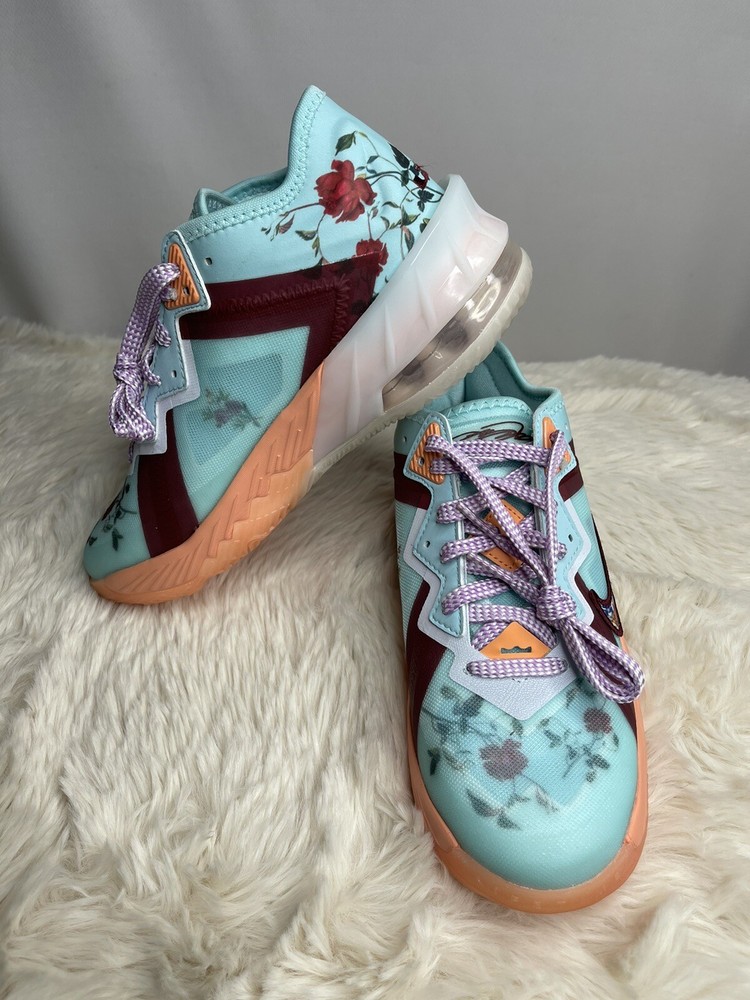 Nike Mimi Plange x LeBron 18 Low GS Daughters Blue Sneakers Kids 4.5Y