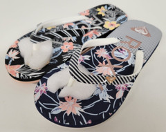 (Mismatched Color): Roxy Kids Blue Floral Flip Flop Sandals Youth Size 1 Sample