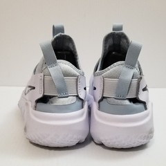MISMATCHED Nike Flex Runner White/Gray DJ6038-010 Slip On Shoes 4.5Y-5Y READ