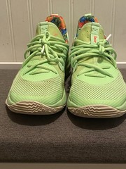 Adidas Kyrie Irving Sour Patch Size 7 Youth