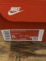 Nike Dunk High GS ‘White Navy’ (size 6y/wmns 7.5)