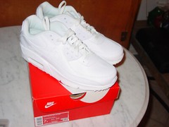 2020 Nike Air Max 90 LTR White/Metallic Silver Running Shoes! Size 7Y NIB!