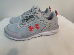 Under Armour Assert 9 Halo Youth Running Shoes – Youth Size 6 – New