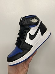 Size 5.5 (GS) – Jordan 1 Retro OG High Royal Toe