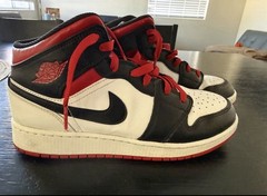 Jordan Air Jordan DQ8423-106 Black White Red Leather Kids Sneaker 7Y Basketball