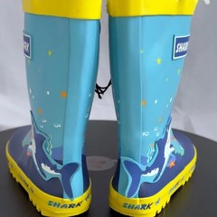 NWT Under The Sea Shark Rubber Rain Boots Little Kids SZ 11
