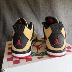 Air Jordan 4 Retro „Pizza“ (GS) Youth 5.5Y Sneakers IH2094-200