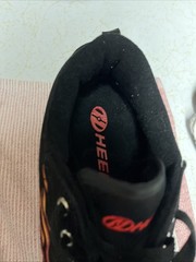 Heelys Pro 20 Prints Black Red Flame skate shoes Size 8