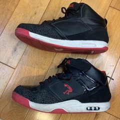 Shaq Boys‘ Print Athletic Sneaker High Top Black Red Sz 5