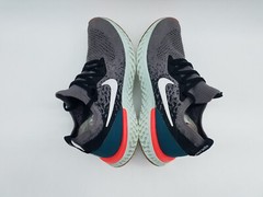 Nike Epic React Flyknit (GS) Youth’s Size 5Y Running Shoes Gunsmoke