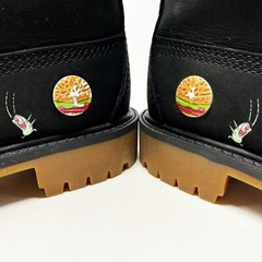 SpongeBob x Timberland Premium 6” Waterproof Boots Black Nubuck Leather Youth 13