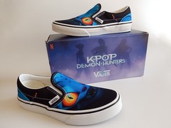 K-Pop Demon Hunters Derpy x Vans Little Kids Slip-On Shoes Unisex Youth sz 3