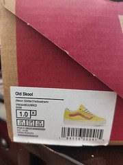 New Vans Old Skool (Neon Glitter) Yellow Sneaker Size 1.0 Kids BRAND NEW IN BOX