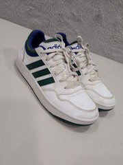 adidas Hoops 3.0 Low Classic Vintage Shoes Unisex-Child Size 4
