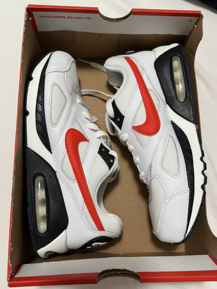 Nike Air Max Ivo (GS) White Max Orange Black 6Y New in Box