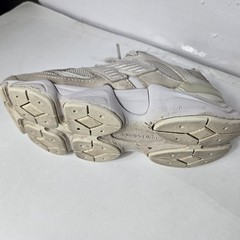 New Balance 9060 Reflection White / Silver PC9060LL Size 2