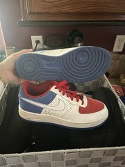 Nike Black/White/Red/Blue Size 6Y