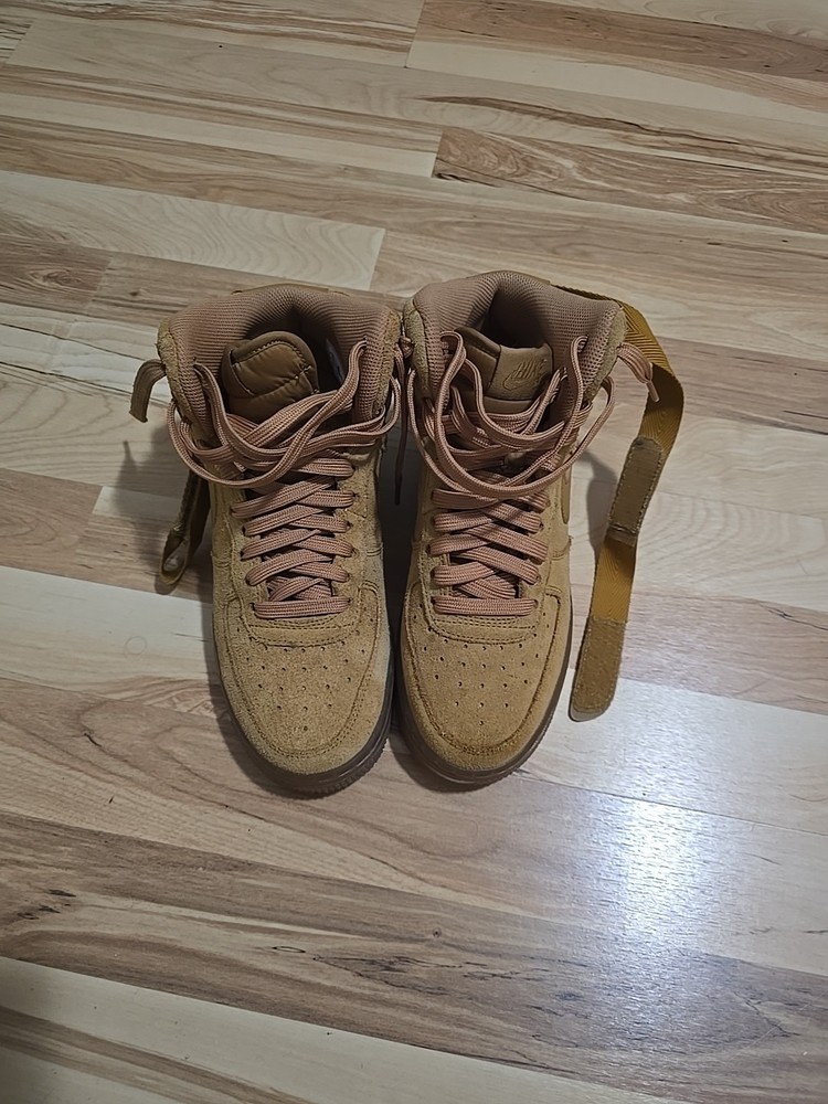 Nike Air Force 1 High Wheat Flax CK0262-700 Youth 5.5Y Authentic