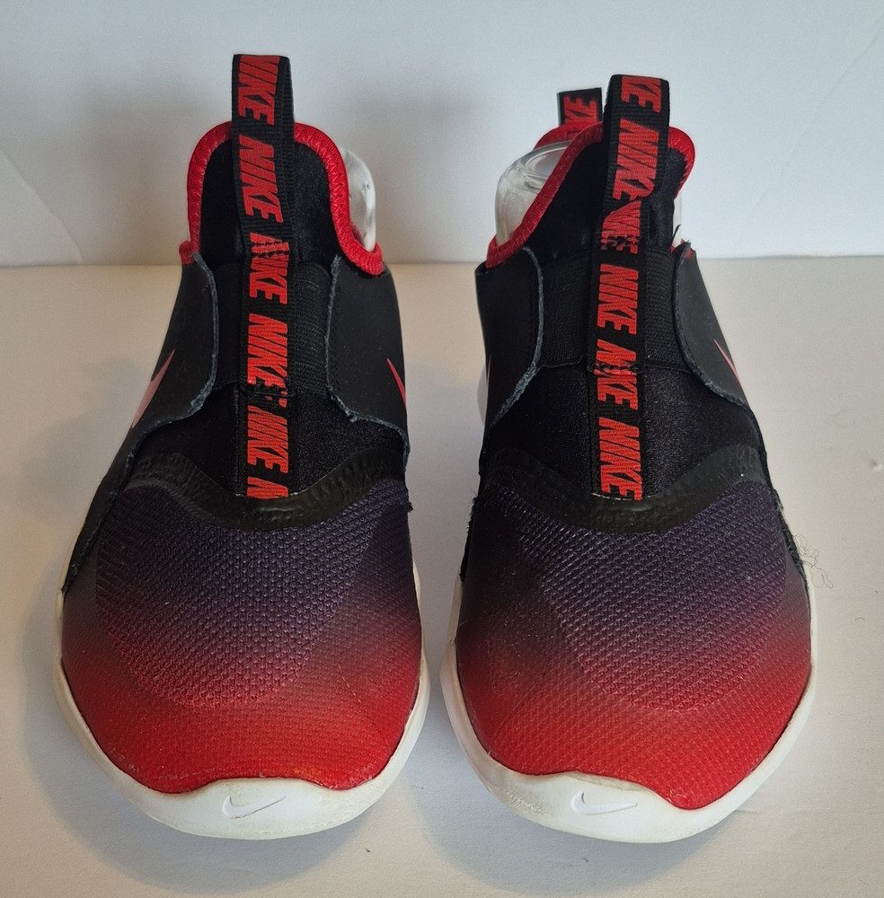 Nike Flex Runner Unisex Kids Athletic Sneaker US 6Y Black/Red Gradient Slip On