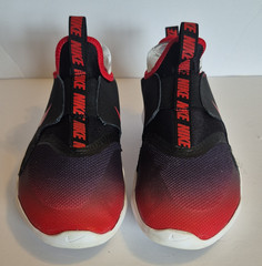 Nike Flex Runner Unisex Kids Athletic Sneaker US 6Y Black/Red Gradient Slip On