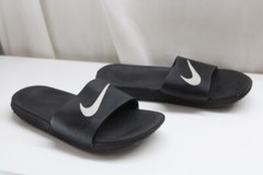 New Nike Kawa Black/White Slide (GS/PS) Sandals 819352-001 Size 6Y