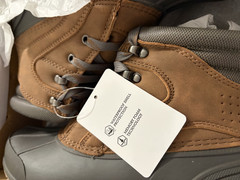 Magellan Outdoor insulated waterproof lace up boot child US 5 MSRP $29.99 NIB