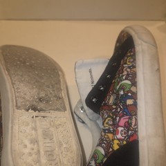 Nintendo Super Mario Bros Kids Canvas Sneakers Low Top Yoshi Shoes Size 3