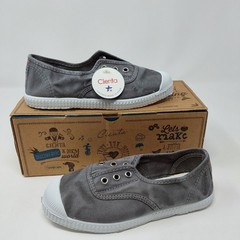 Cienta Kids Gray Slip On Canvas Shoes EU 30 US 12 Toddler Maid In Spain