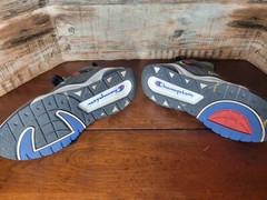 Champion Junior Rally PRO Graphite (Gray) Size 7Y CM100019Y pre-owned Great cond