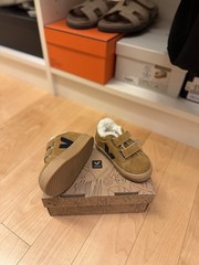 Veja Unisex Esplar Winter Suede Sneakers – Little Kid