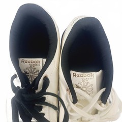 Reebok Classics Club C Chalk White Black Tennis Shoes Sneakers Youth Size 4.5