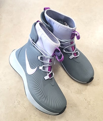 Nike Binzie Boot ‚Smoke Grey Violet Frost‘ GS BQ5380-003 Youth Size 5Y