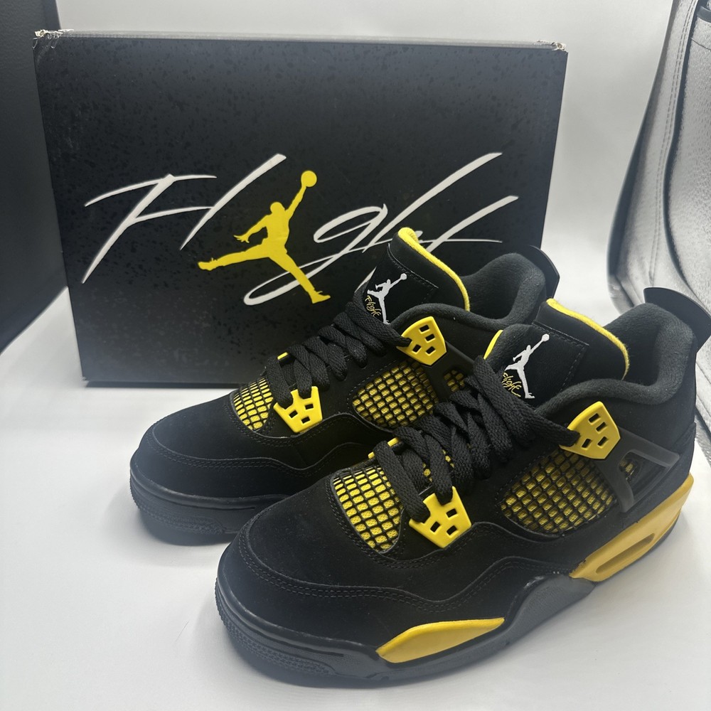 Size 5.5 (GS) – Jordan 4 Retro 2023 Mid Thunder