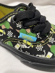 Vans The Simpsons Glow Incrhe Dark Bart Shoes. Kids Size: 11.5K