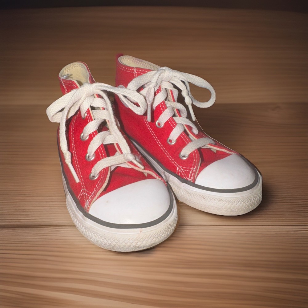 Classic High Top Converse Red With Star logo. Size 9C Unisex.