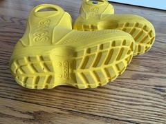 Crocs Handle It Rain Boot Yellow Waterproof Kids Size 6 Lightweight Rubber