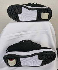 Heelys Shoes Youth Sz 4 Wheeled Sneakers Skate Canvas Shoe Voyager