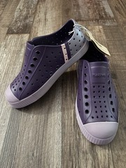 Native Jefferson Block Kids Size 13 Purple Shoes